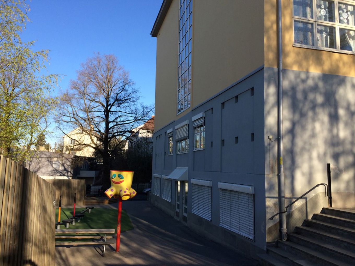 Lilleaker skole