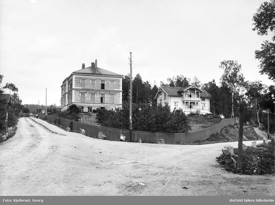 Lilleaker skole ca. 1910. Foto Georg Kjellerød. ØFB.GKJ.0297 Lilleaker skole ca. 1910. Foto Georg Kjellerød. ØFB.GKJ.0297
